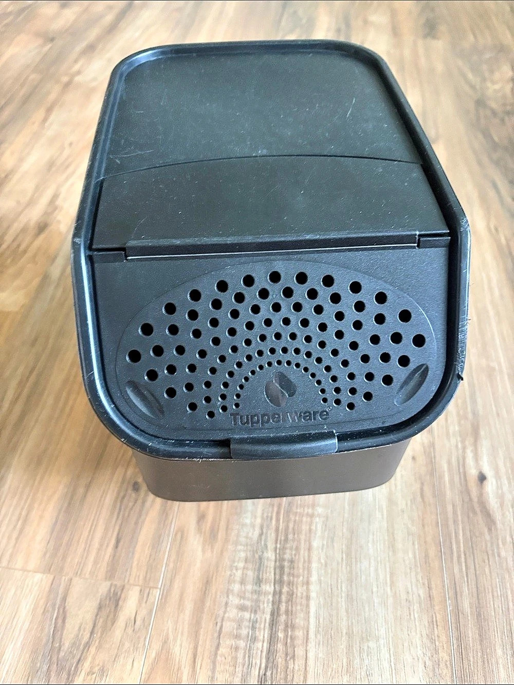 Tupperware onion/Potato Storage Container Black